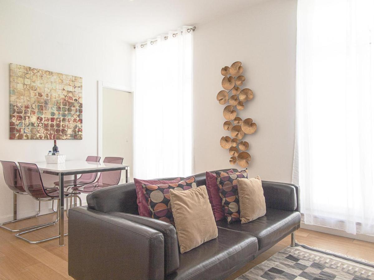 Baixa chiado 2 bedroom duplex apt with elevator Lisboa Exterior foto